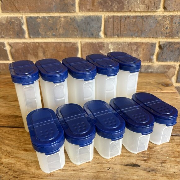 Lot of 10 Tupperware Modular Mates Pour Shake 4 & 8 oz Spice Shakers Blue - Picture 1 of 4